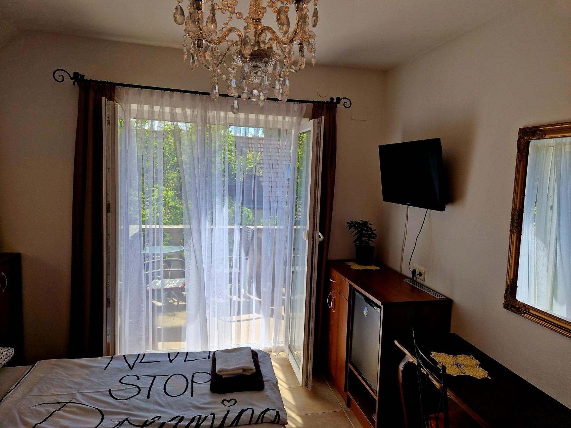 Andrea Villa ケストヘイ 部屋 写真