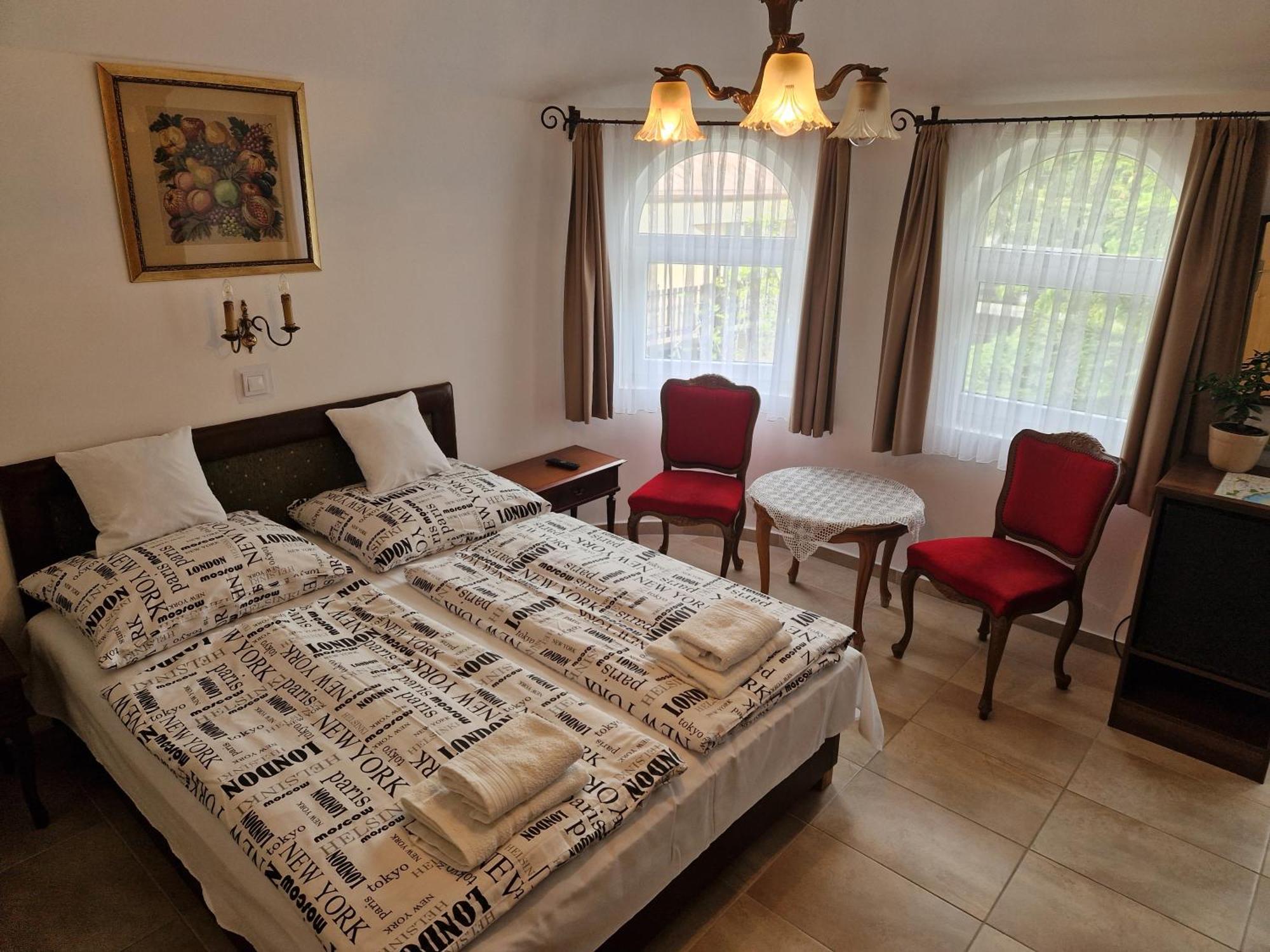 Andrea Villa ケストヘイ 部屋 写真